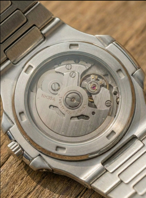 Seikilus Open Heart | White