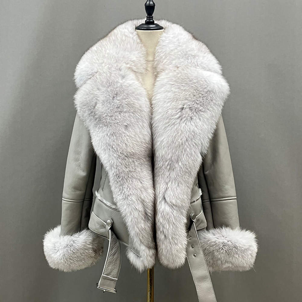 Veste en cuir de luxe en véritable fourrure de renard